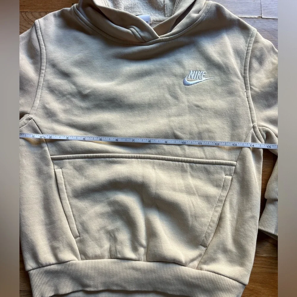 Nike Club Fleece Toddler/Kids Hoodie Sweatshirt Tan Embroidered Nike Size XS